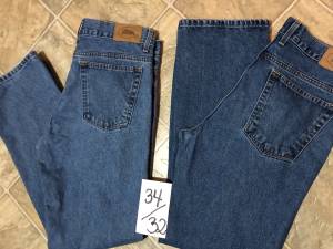 Size 34/32 Men's Jeans (Marietta)
