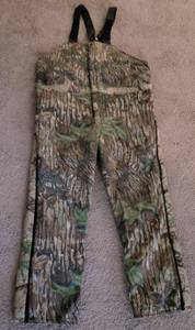 Men's size XL camo bib overalls - blizzard proof (Bremen, villa rica, temple