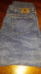 Men's Wrangler Jeans 42 X 30 (Louisville)