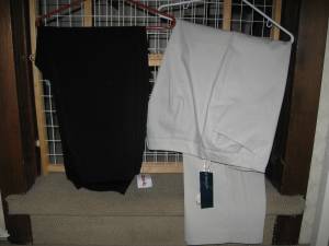 2 NEW Pairs of WOMEN'S PANTS Size 14 and 16W (santa rosa)