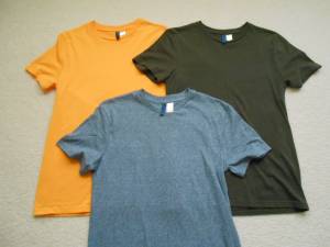 Set of 3 Men's Shirts - Divided H&M Size Small (Shorewood, IL)
