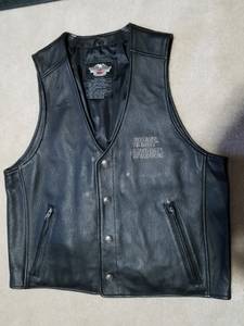 Harley Davidson Men's Leather Vest Large (Muskegon)