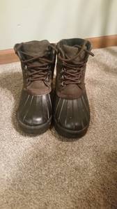 UGGS Mens boots (Shelby twp)