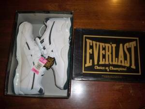 Men's Everlast Sneakers - Size 10 1/2 (Dundalk)