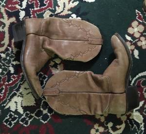 Cowboy boots mens 10D
