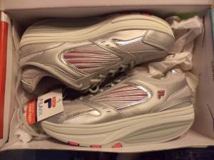 New Women's Fila Fit Athletic Shoes - Size 11 (Brooks, Ky)