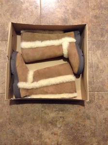 Ugg Boots (SEVERNA PARK)