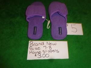 Ladies Slippers Size 7-8 Box 9 NWT (240 and sooner)
