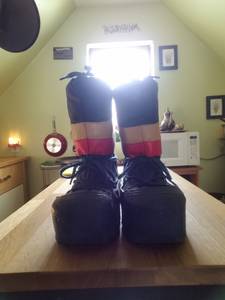 Vintage Moon Boots Mens 8/8.5 (Minneapolis)