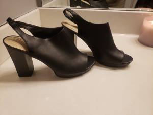 Ladies shoes (Shepherdsville)