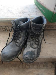 Waterproof work boots size 13 WiD (Horace)
