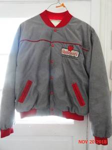 APPLEBEE'S MEN'S JACKET XL by PRICE (Mason City)