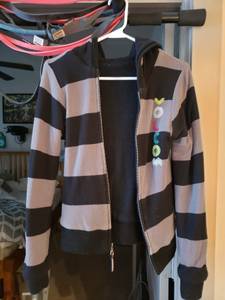 Small Volcom Reversible Hooded Full-Zip Sweater/Jacket (Herndon, VA)