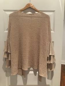 Ladies Boutique Sweater Tops - BRAND NEW (Clayton / Flowers Plantation)