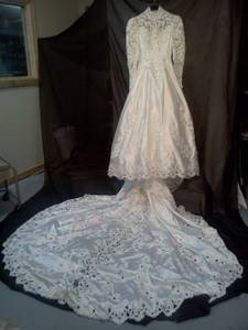 Wedding Dress (Fayetteville)