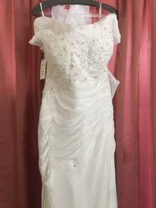 Modest Wedding Dress and Veil (LasVegaa)