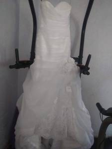 Wedding dress (Myrtle creek)