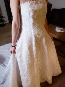 Michaelangelo Wedding Dress (South Salem Fred Meyer)