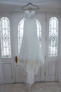 Pre-owned Rosa Clara Ofrenda Wedding Gown-Ivory-Size 2/ 4