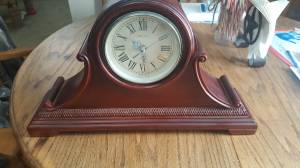 Beautiful Vintage Wallace Clock (Crowley)