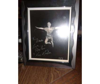 Mary Martin autograph as peter pan