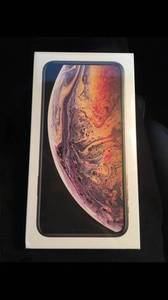 iPhone XS Max 512 GB (New, Unlocked with a new Case!) (Elko)