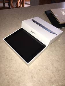 iPad Mini 2 16gb w/Cellular (UNLOCKED) LIKE NEW!! (Fishers)