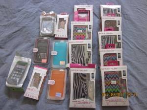 15 I Phone 4 /4s case and 2 USB car Chargers New (Staten Island)