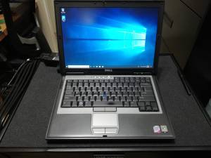 Dell Latitude D630 Laptop with Docking Station - Nice! (El Paso)