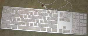 Apple A1243 Wired Keyboard (Ceredo)