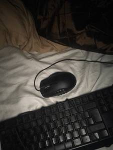 Razor naga and keyboard