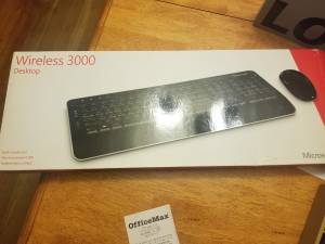 Brand new keyboard and mouse (Logan)