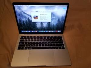 MacBook Pro (2017) // Excellent condition // Apple Care avail ($) (North