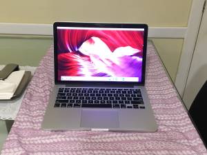 Apple MacBook Pro 13