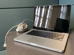 Fast Macbook Pro i7 16GB and SSD (Metairie)