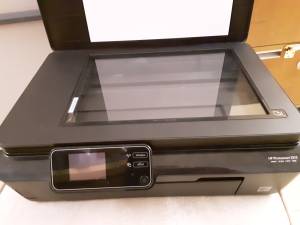 HP Photosmart 5515 B111a e-All-In-One Printer/Scanner/Coppier (Auburn)