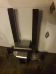 6 piece Sony surround system