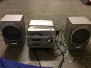 Sanyo Stereo System with CD Player (Valdosta)