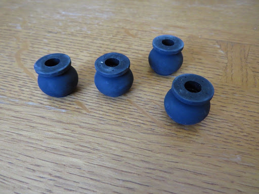 BIC 960 Turntable Parts - Set of 4 Rubber Suspension