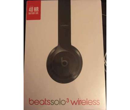 Feb 10 ( 1 day sale) Beast By Dre solo 3 headphone /Power Change/ Blue tooth Spe