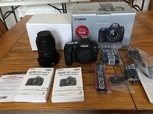 Never been opened or used Canon Eos 5D Mark IV (0cliks) Never Tried