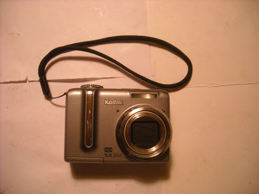 KODAK EasyShare Z1275 DIGITAL CAMERA REPAIR OR USE FOR PARTS