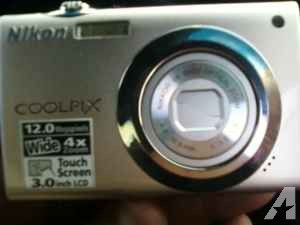 nikon coolpix touchscreen digital camera - $120 (lafayette)