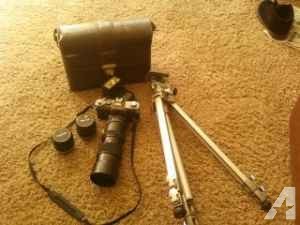 Canon film camera, case, 3 lenses, tripod, flash - $2000 (eugene oregon)