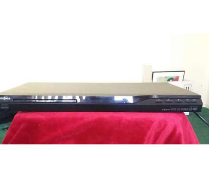 Insignia DVD Player NS-1UCDDVD W/ Progressive Scan, HDMI, CD and MP3 capable