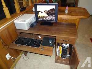 computer and monitor computer table & ipod & printer - $550 (stoughton wi)
