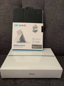 iPad 6th Gen 32gb With Case (latest model) 2018