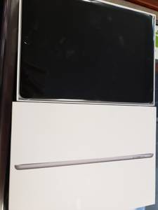 TWO iPad's 6th gen 4g+wifi trade for... (Kennewick)