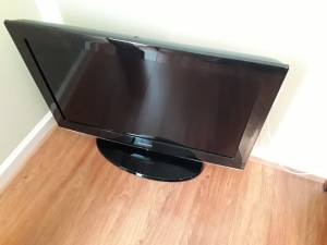Trade TV for Table top Table saw (Florence, Al.)