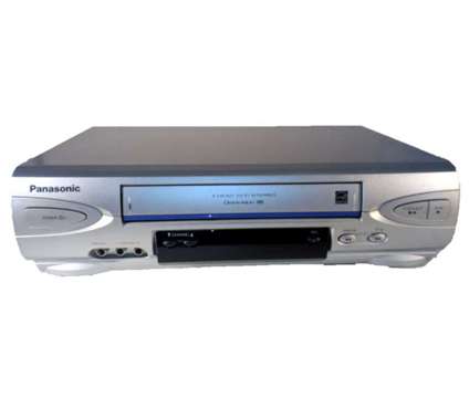 PANASONIC PV-V4524S Omnivision VHS 4-Head Hi-Fi Stereo VCR